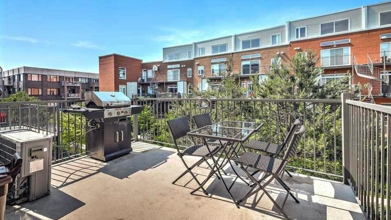 Thirteen Apartments to rent in Montreal with Stunning Outdoor Spaces 03