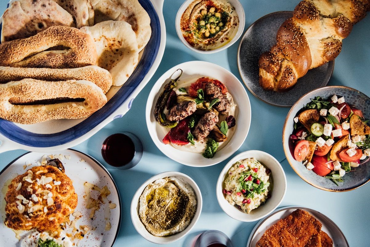 a-new-mediterranean-restaurant-opens-despite-the-lockdown-in-griffintown-01