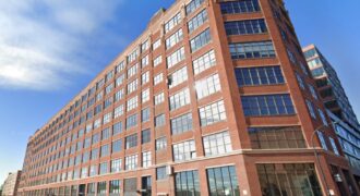 1740 RUE ST-PATRICK, APP.303